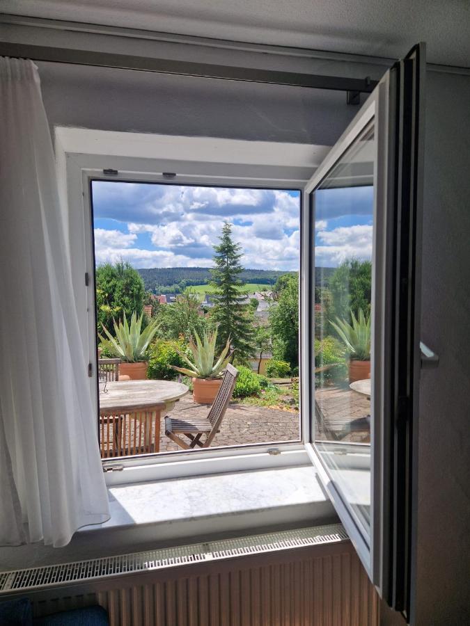 Ferienwohnung Am Sonnigen Haimberg Фульда Экстерьер фото